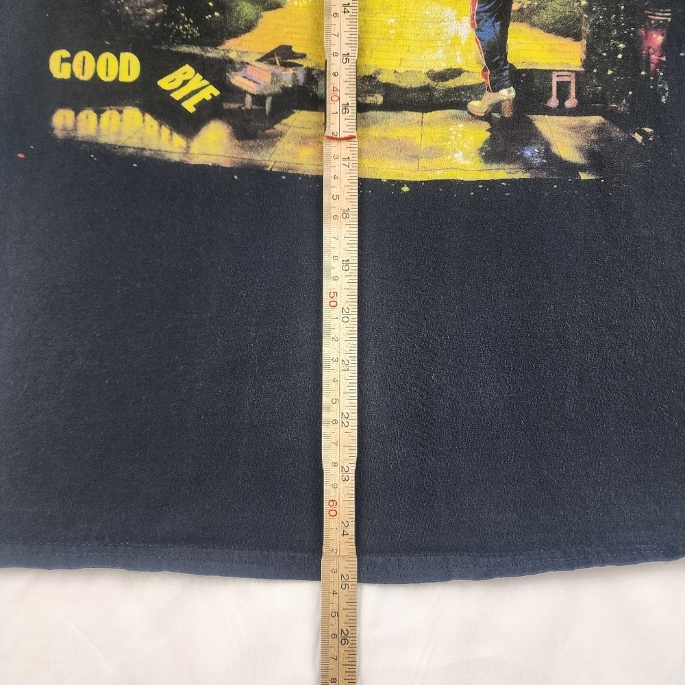 Elton John Farewell Yellow Brick Road Tour 2022 Concert Tee Size Medium - Picture 5 of 6